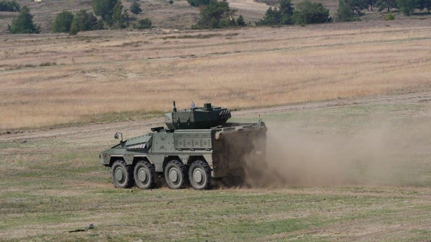 БМП Boxer — vilkas.