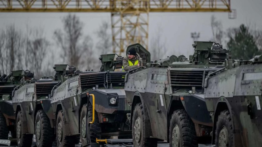 Нато военные