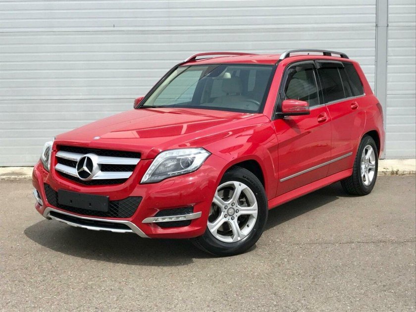 Мерседес ГЛК красный