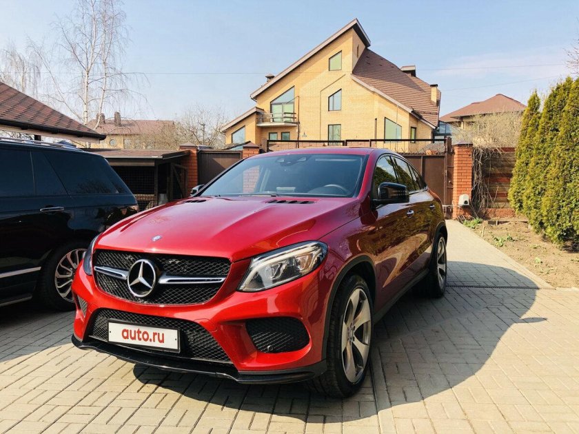 Mercedes-Benz GLE Coupe 400 i (c292) красный