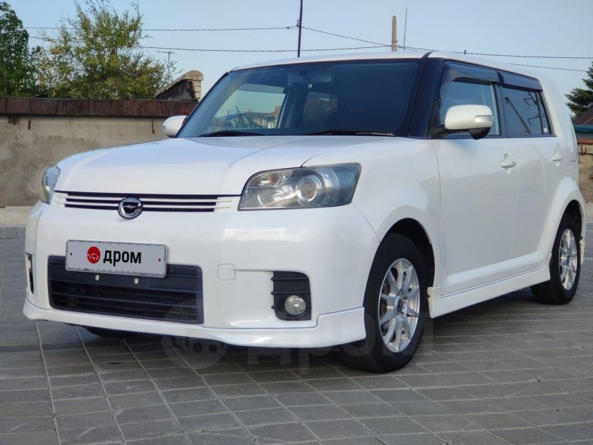 Toyota Corolla Rumion 2008