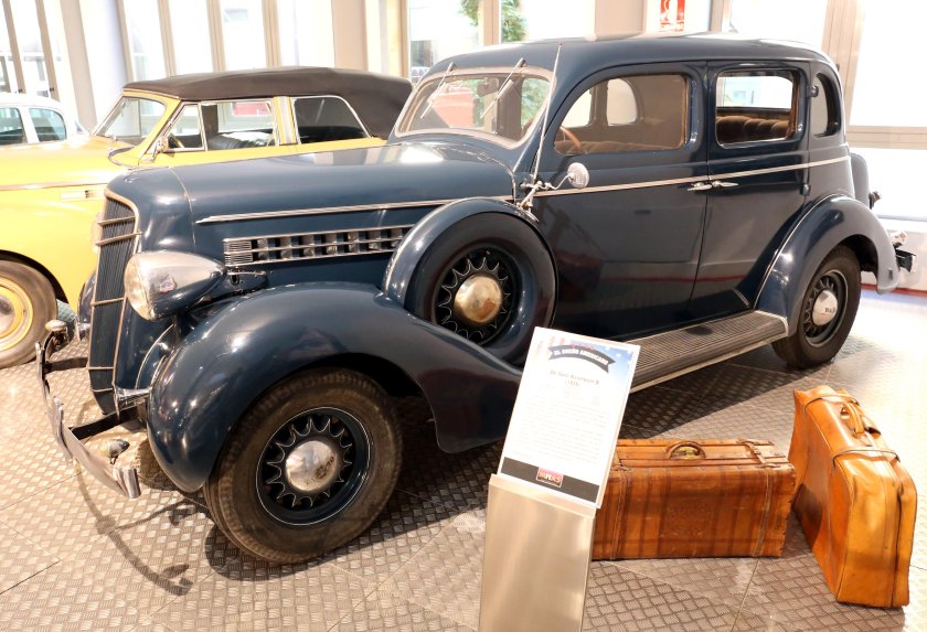 Chrysler Airstream 1936