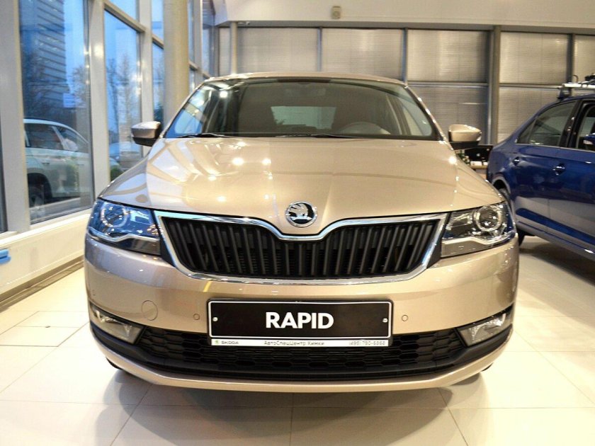 Шкода Рапид 2022 бежевый