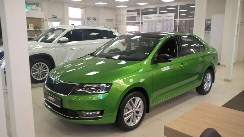 Шкода Рапид 2022