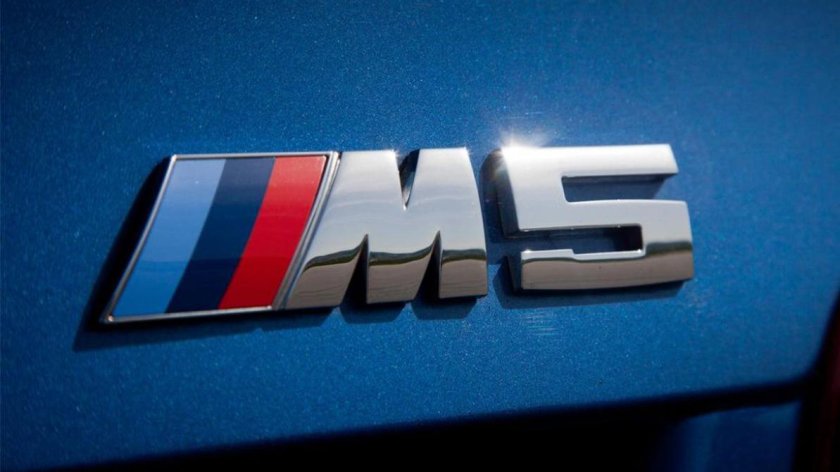 Шильдик BMW m5 Competition