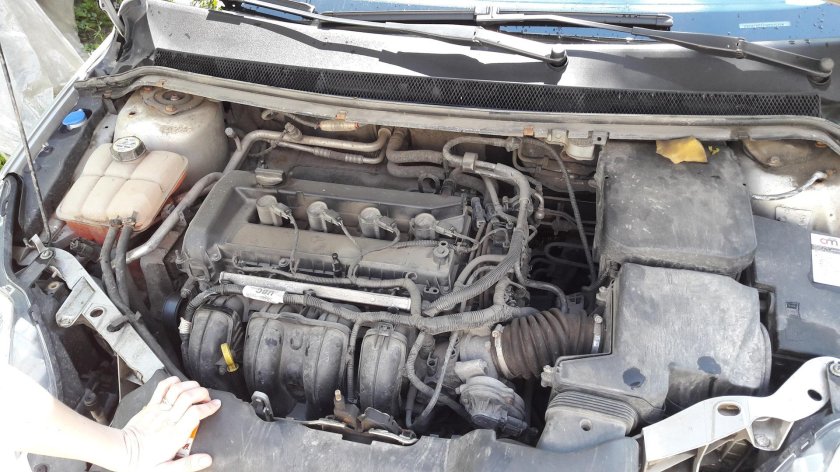 Форд фокус 2 1.8 под капотом