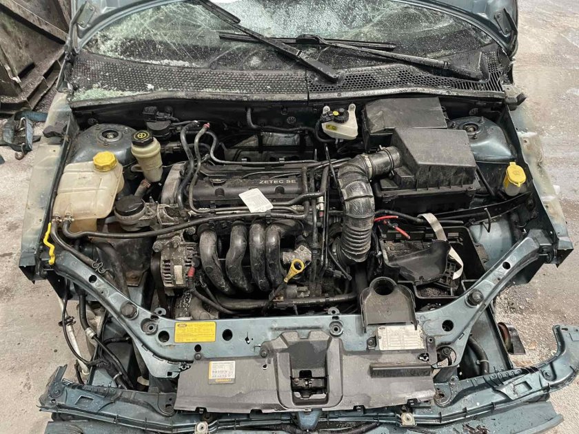 Подкапотка Форд фокус 3