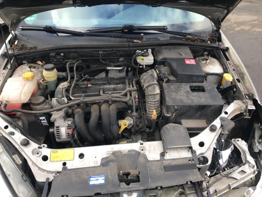 Форд фокус под капотом