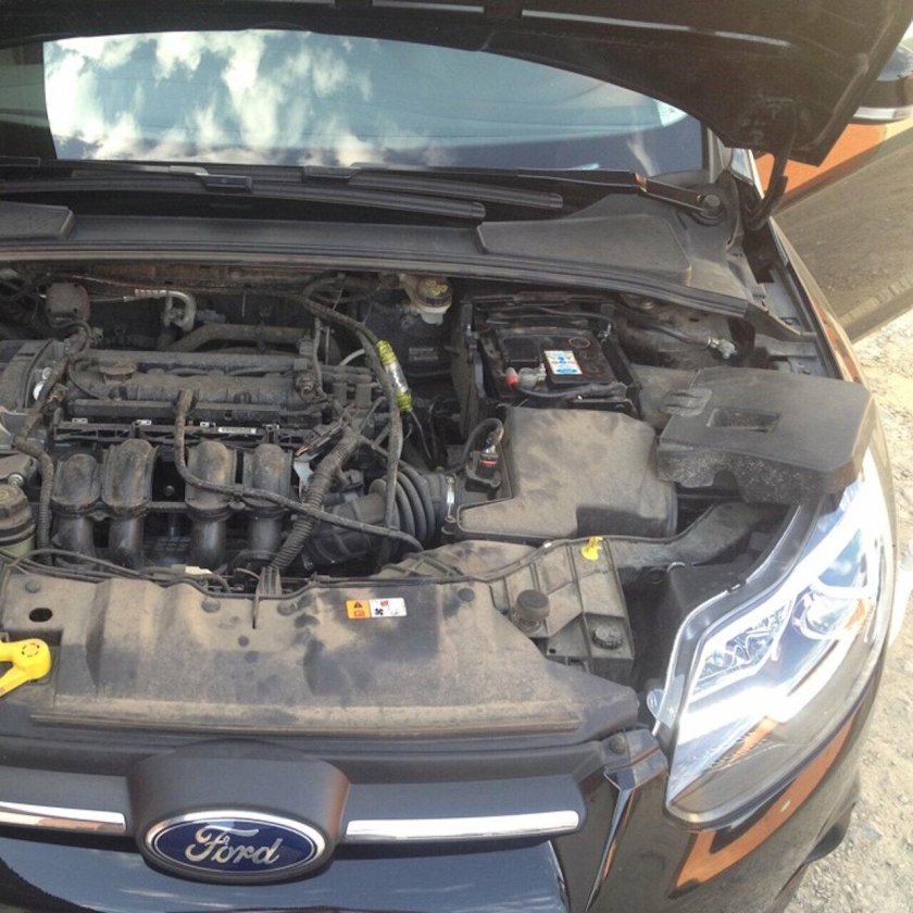 Подкапотное пространство Форд фокус 2