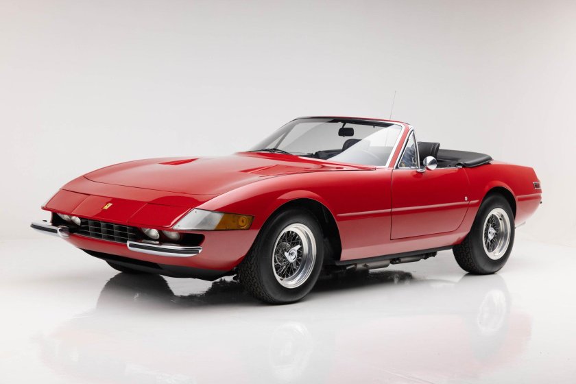 Ferrari 365 gtb/4 daytona