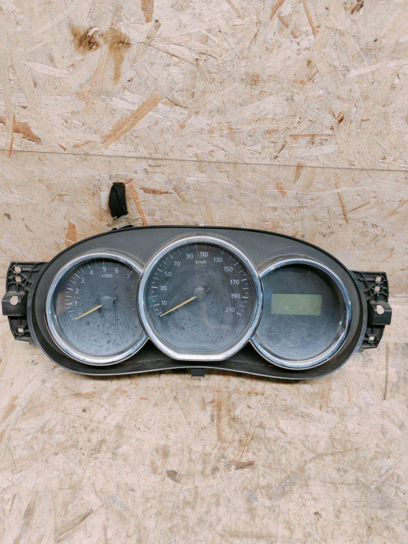 Панель приборов renault logan ii