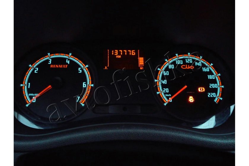 Clio 3 приборная панель