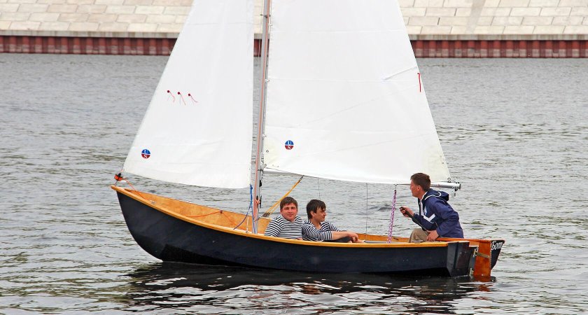 Швертбот Арджи