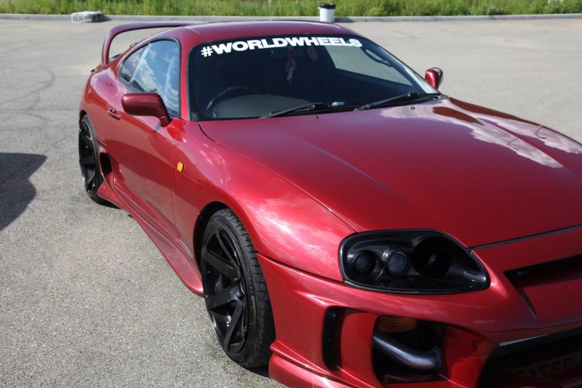 Тойота Супра