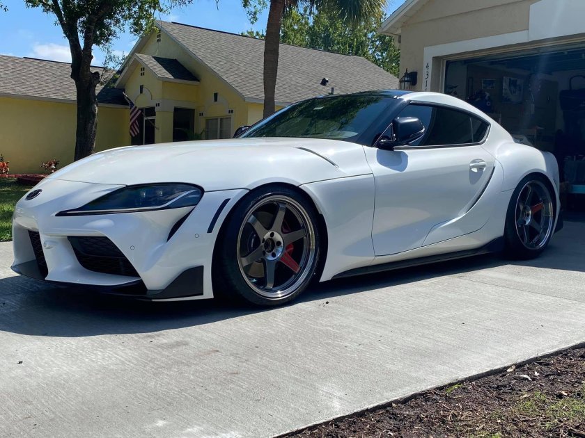 Тойота Супра