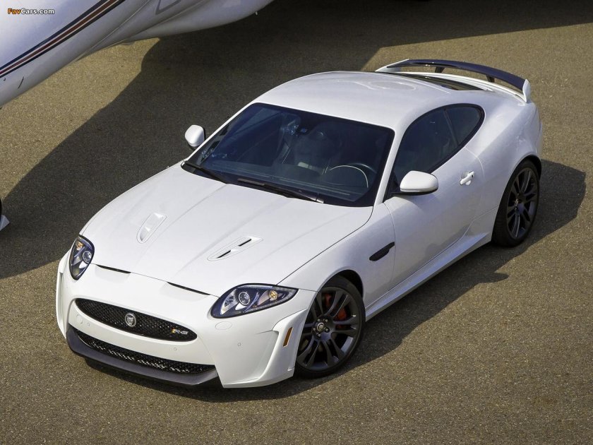 2011 Jaguar XKR-S