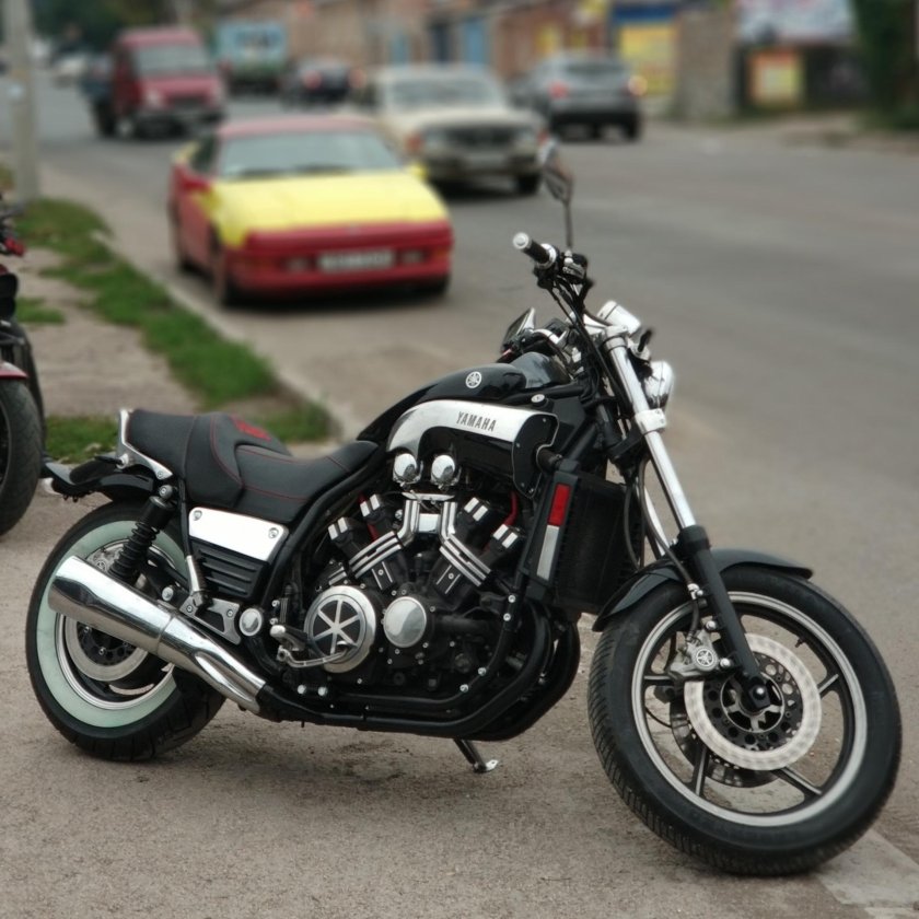Yamaha Vmax 1200