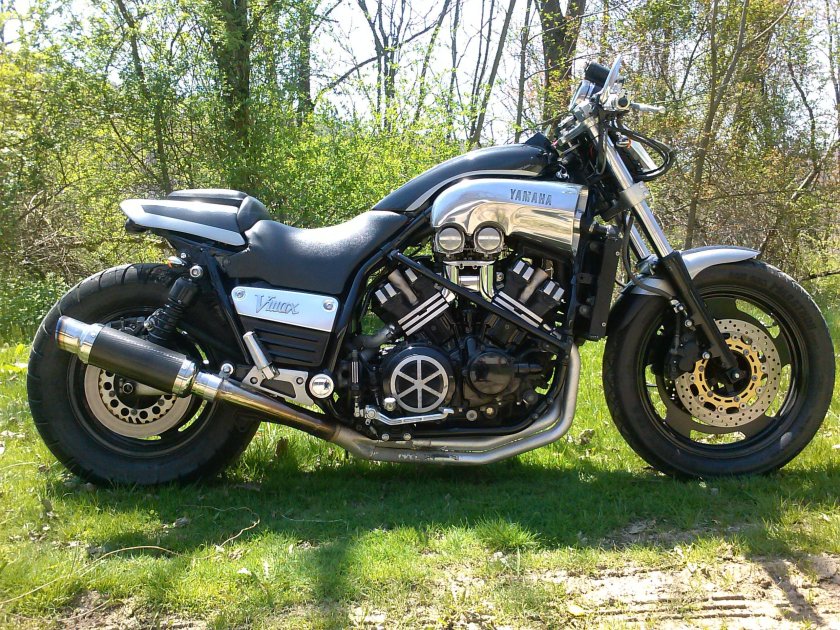 Yamaha v-Max 1200