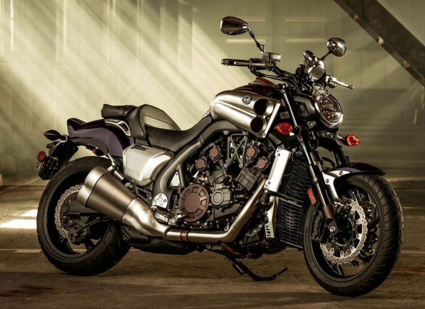 Yamaha v-Max 1700
