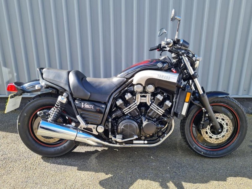 Ямаха в макс 1200