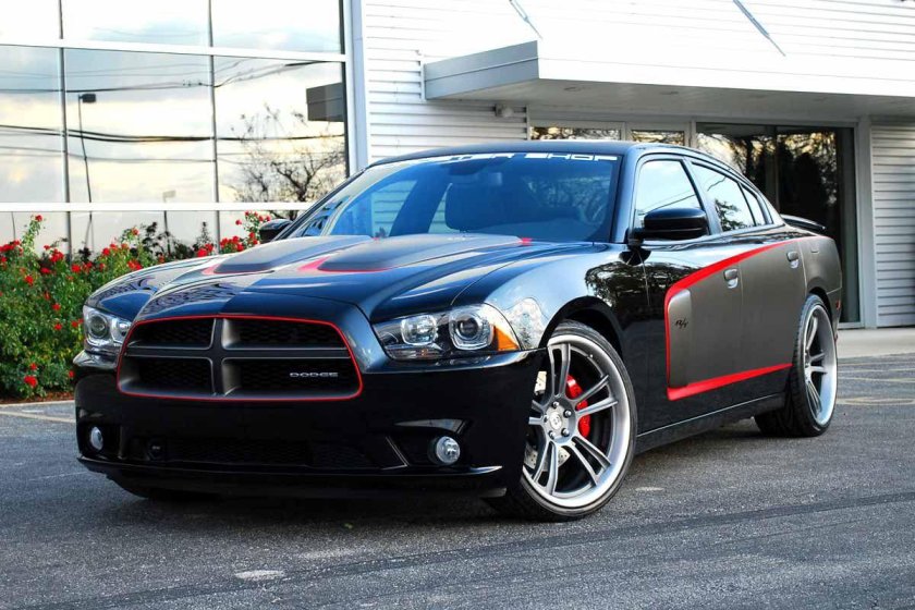 Додж Чарджер