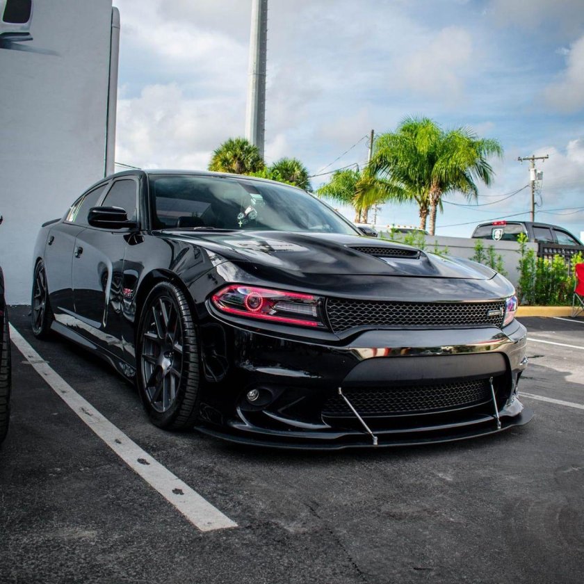 Dodge charger srt hellcat