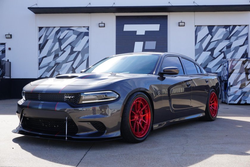 Додж Чарджер Хелкат 2018