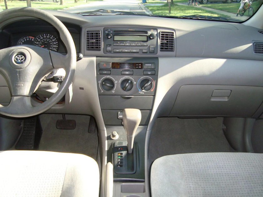 Toyota Corolla 2005