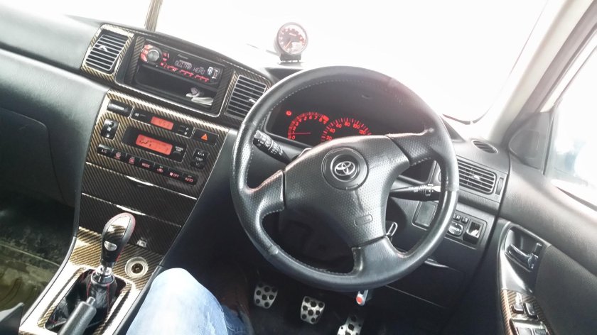 Toyota Fielder 2003 салон