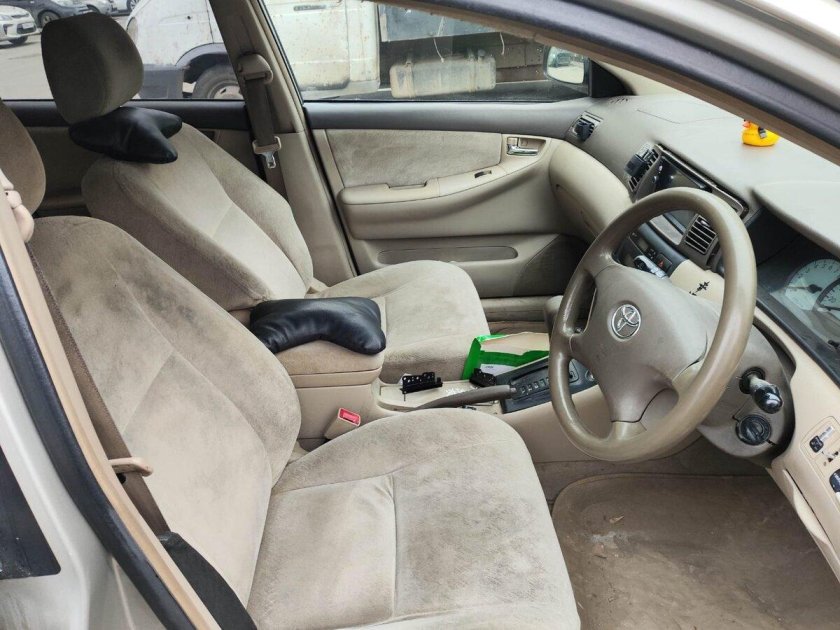 Тойота королла люксел 2002