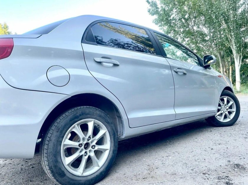 Спойлер на Chery Bonus a13