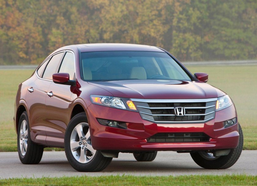 Хонда Кросстур 2010
