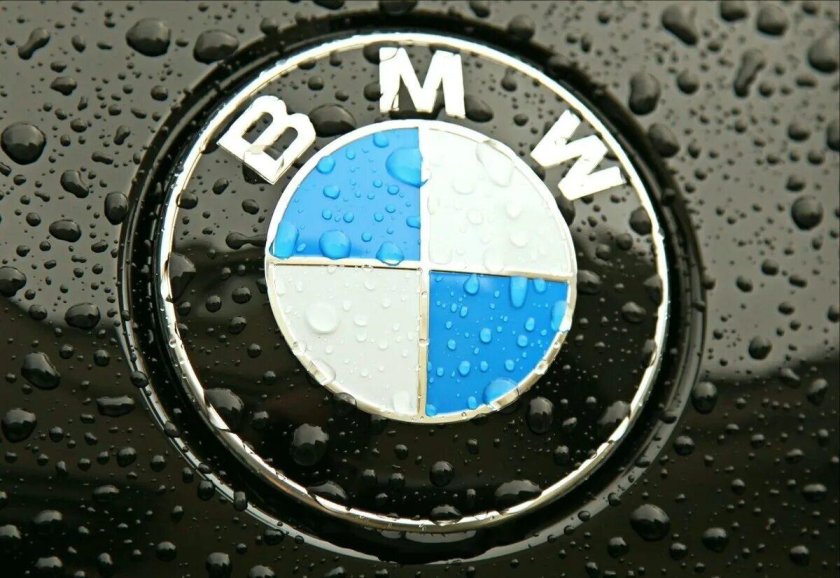 BMW значок