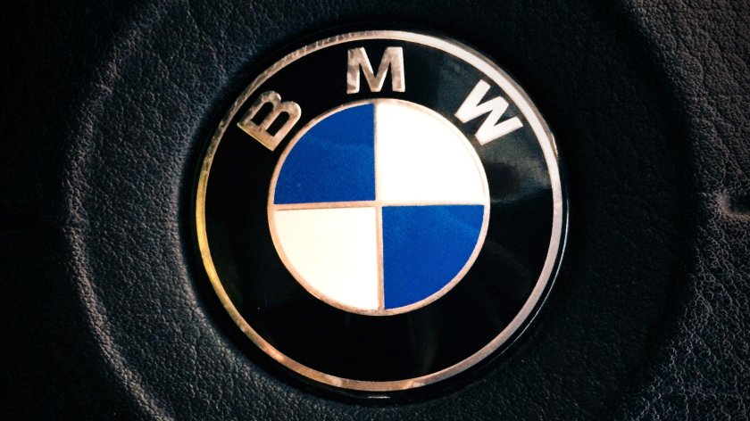 BMW знак