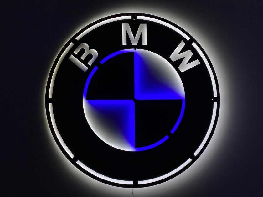 Логотип БМВ