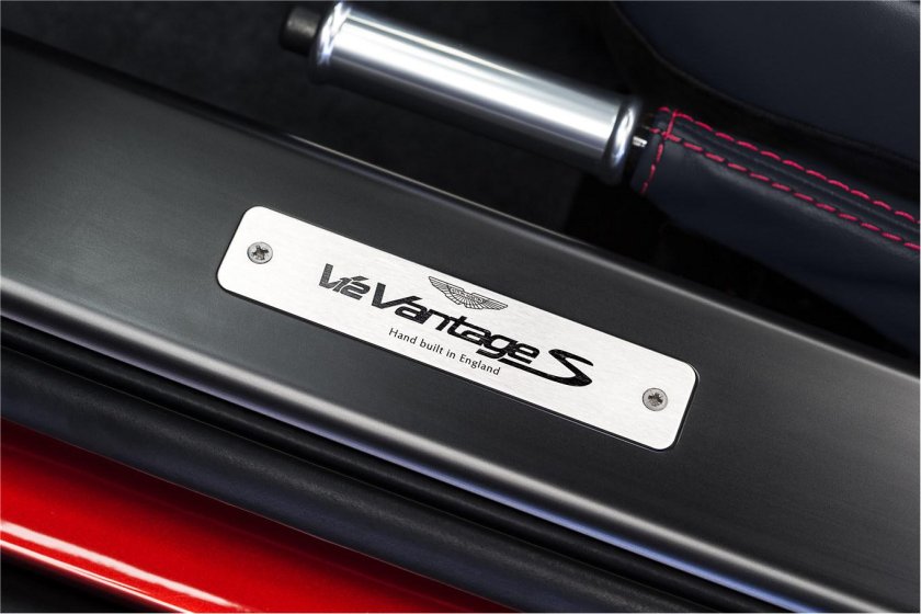 V12 Vantage ручки кто производитель Страна-