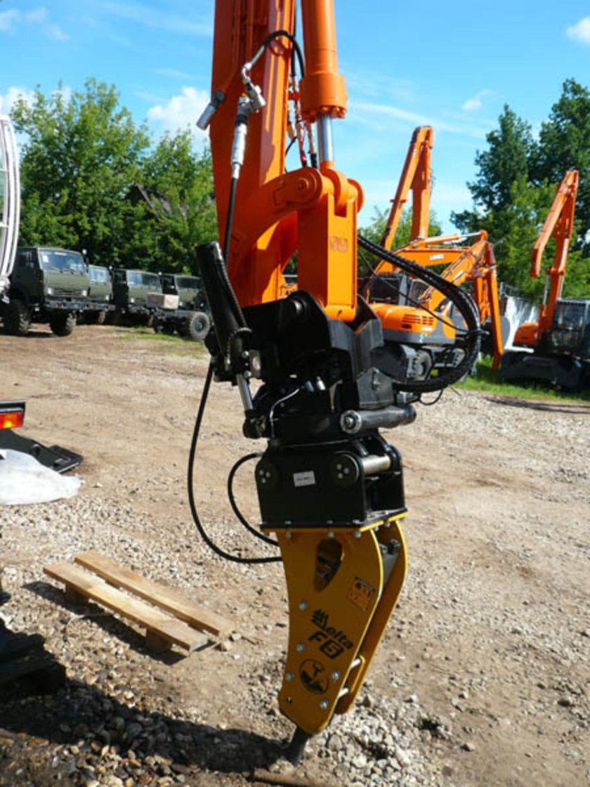 UMG e195a экскаватор