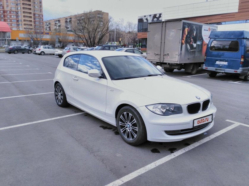 Бмв 118i 2011