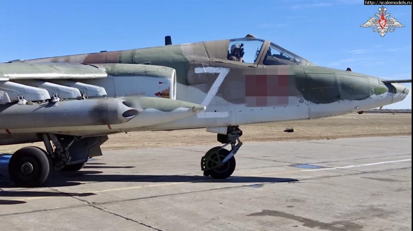 Истребитель Су 25