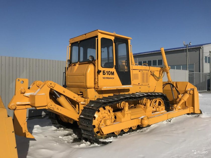 Бульдозер ЧТЗ б10м