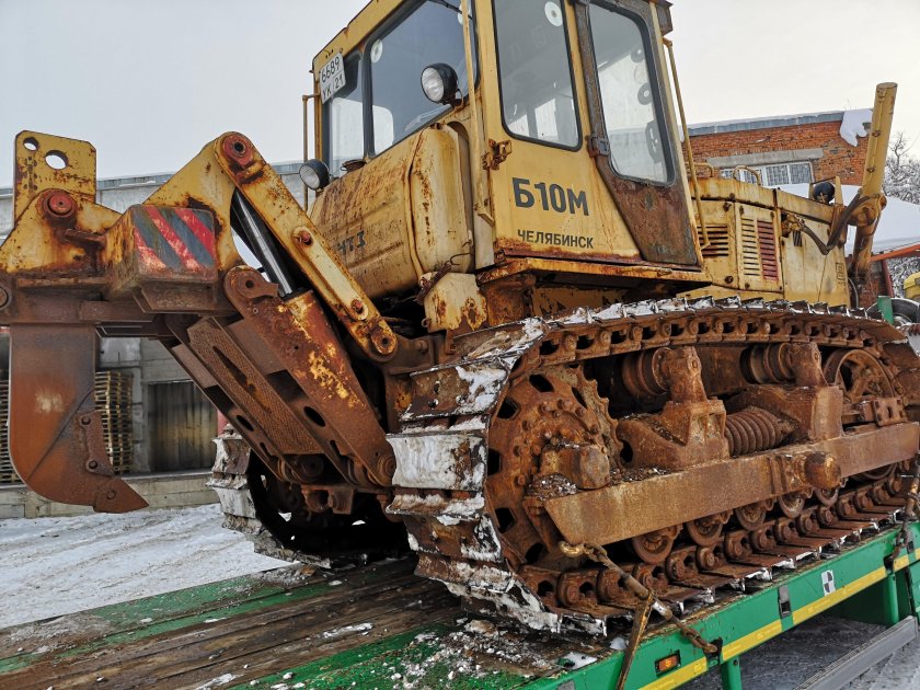 Бульдозер ЧТЗ б10м