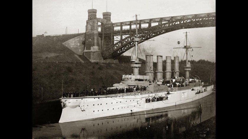 Броненосный крейсер Шарнхорст