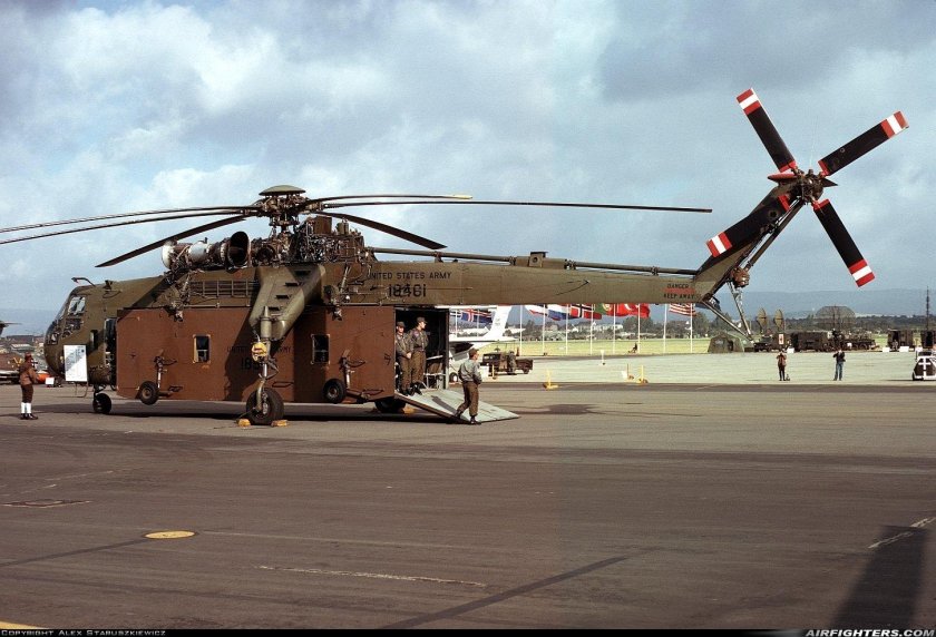 Вертолет Sikorsky Ch-54