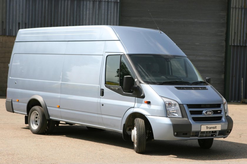 Ford Transit 460 Jumbo