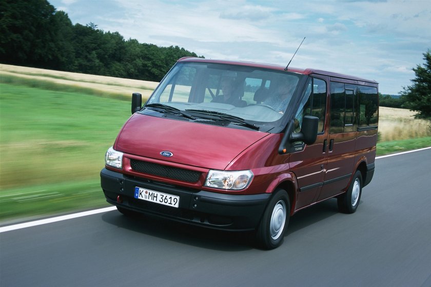 Ford Transit 2000