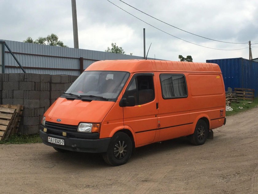 Ford Transit 2