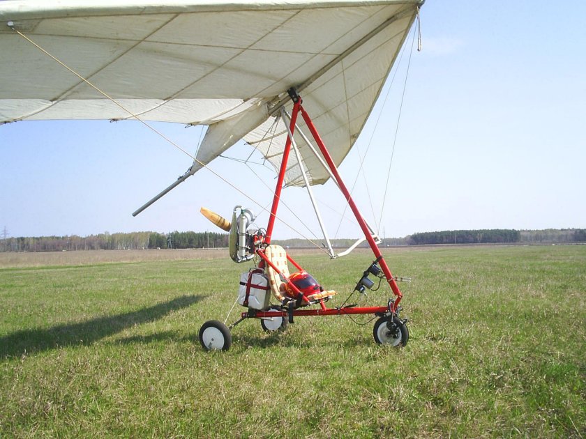 Мотодельтаплан Ларос 010