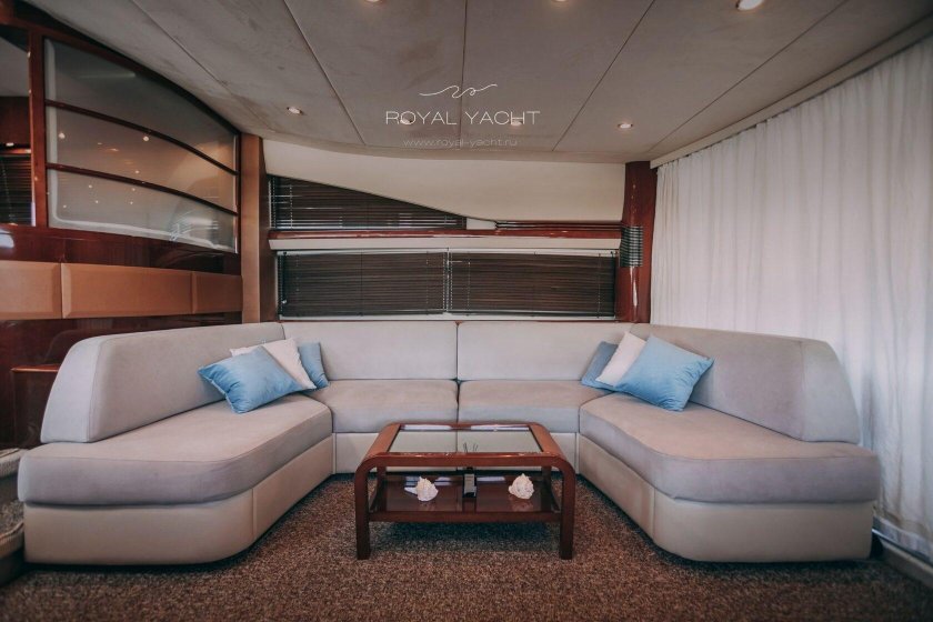 Яхта принцесса 21м