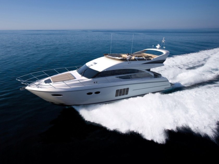 Азимут 56 яхта