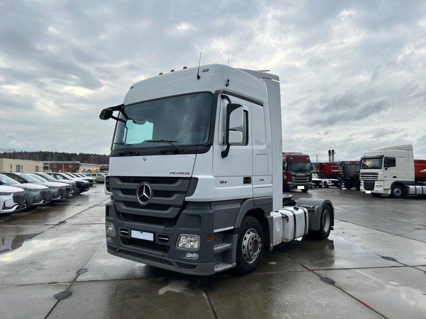 Мерседес актрос 2011 года